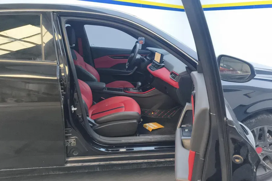 2021 DongFeng Aeolus YiXuan 1.5T 150HP L4 6DCT,autocango,china used car exporter,china ev exporter,chinese used car exporter,chinese used ev exporter