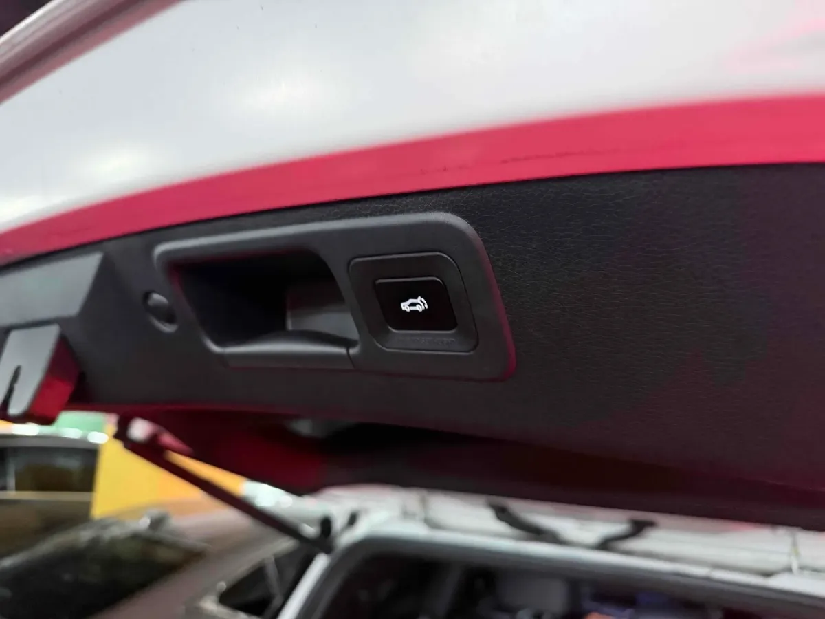 2022 GAC Trumpchi GS8 2.0T 190HP L4 E-CVT Hybrid,autocango,china used car exporter,china ev exporter,chinese used car exporter,chinese used ev exporter