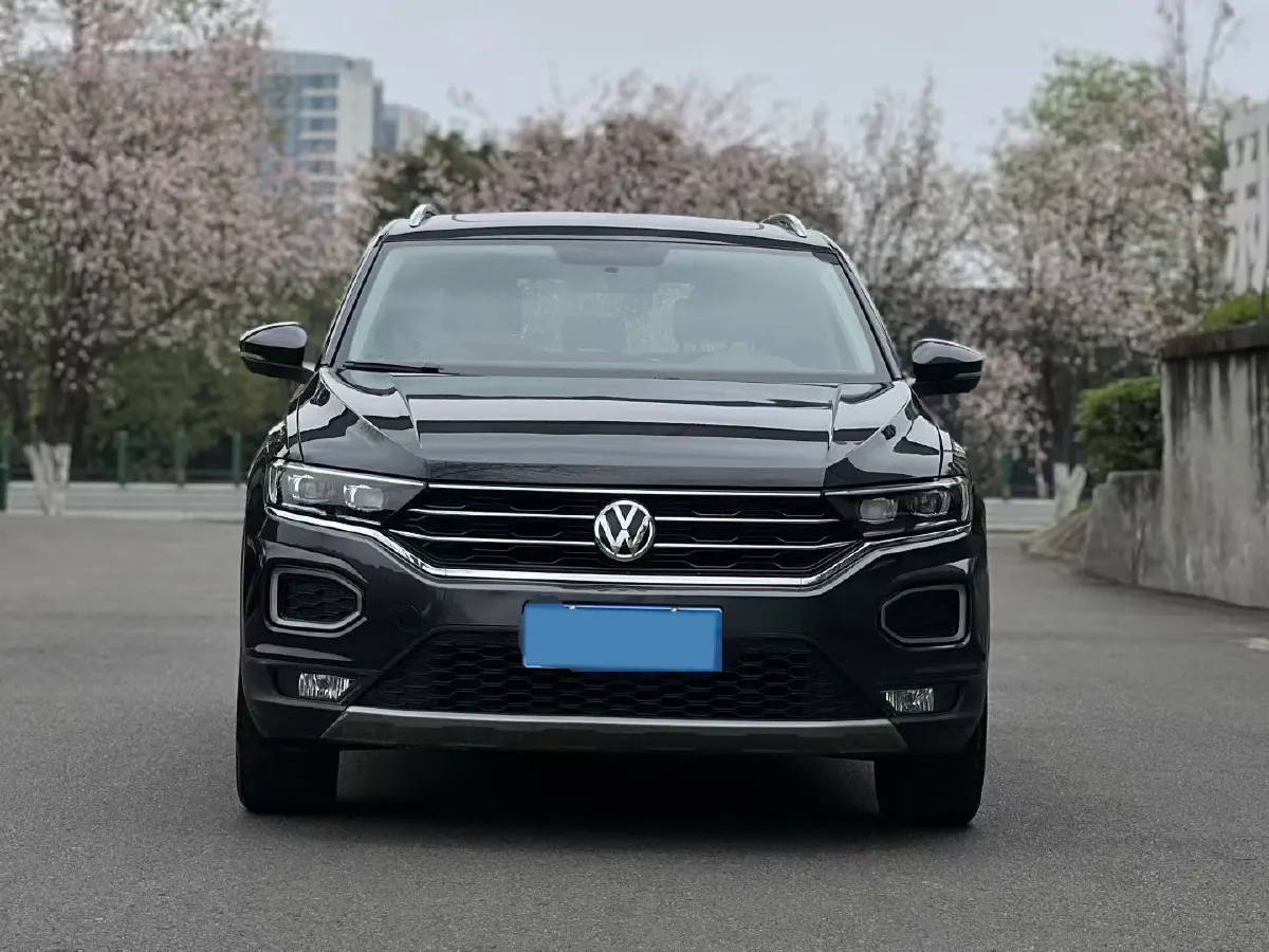2020 Volkswagen T-Roc 1.4T 131HP L4 7DCT,autocango,china used car exporter,china ev exporter,chinese used car exporter,chinese used ev exporter