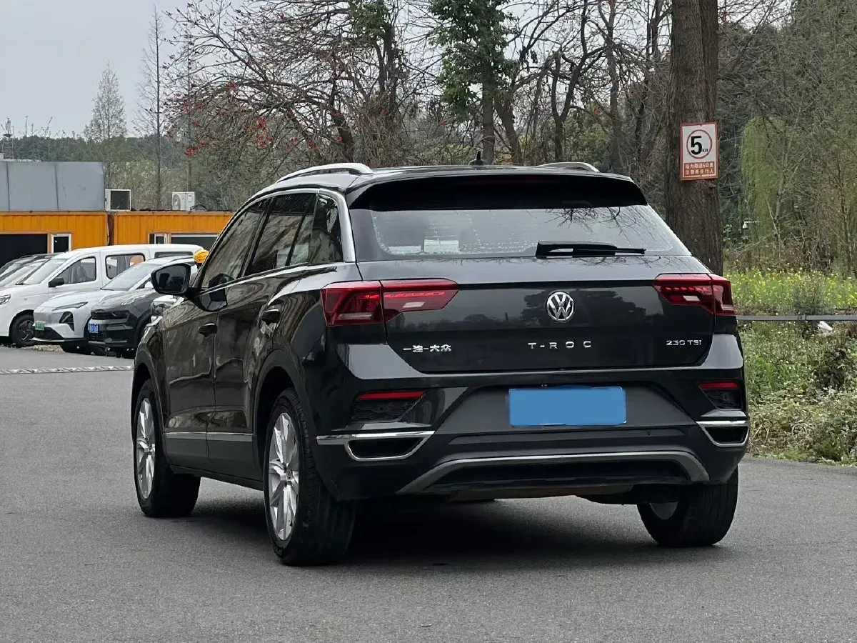 2020 Volkswagen T-Roc 1.4T 131HP L4 7DCT,autocango,china used car exporter,china ev exporter,chinese used car exporter,chinese used ev exporter