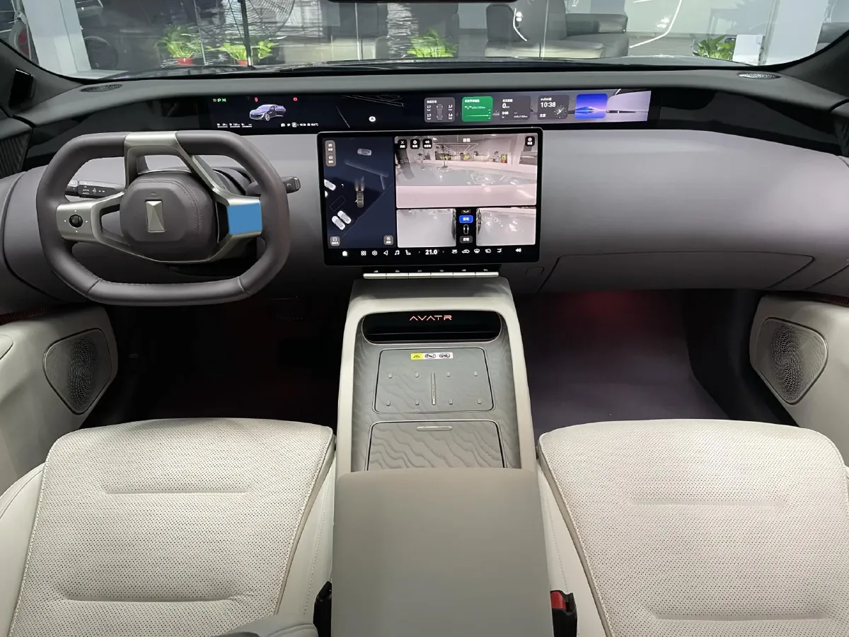 2025 Avatr 12 1.5T 156HP L4 REEV 39.05KWH,autocango,china used car exporter,china ev exporter,chinese used car exporter,chinese used ev exporter