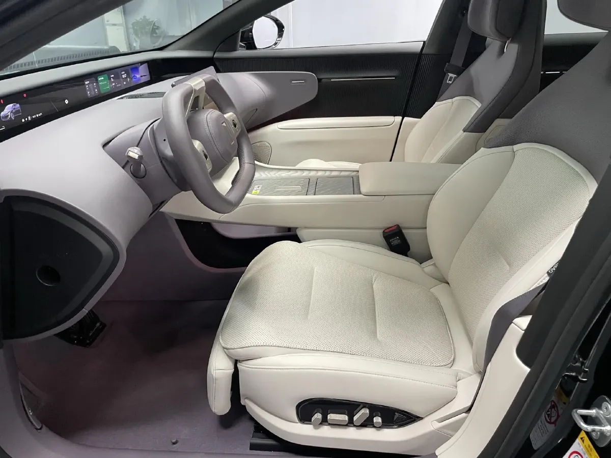 2025 Avatr 12 1.5T 156HP L4 REEV 39.05KWH,autocango,china used car exporter,china ev exporter,chinese used car exporter,chinese used ev exporter