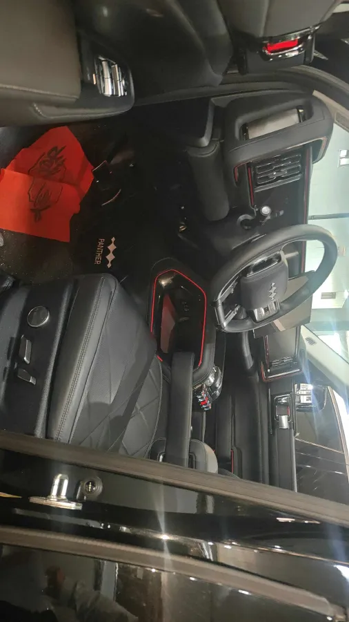 2025 FangChengBao Bao 5 1.5T 194HP L4 E-CVT PHEV 31.8KWH,autocango,china used car exporter,china ev exporter,chinese used car exporter,chinese used ev exporter