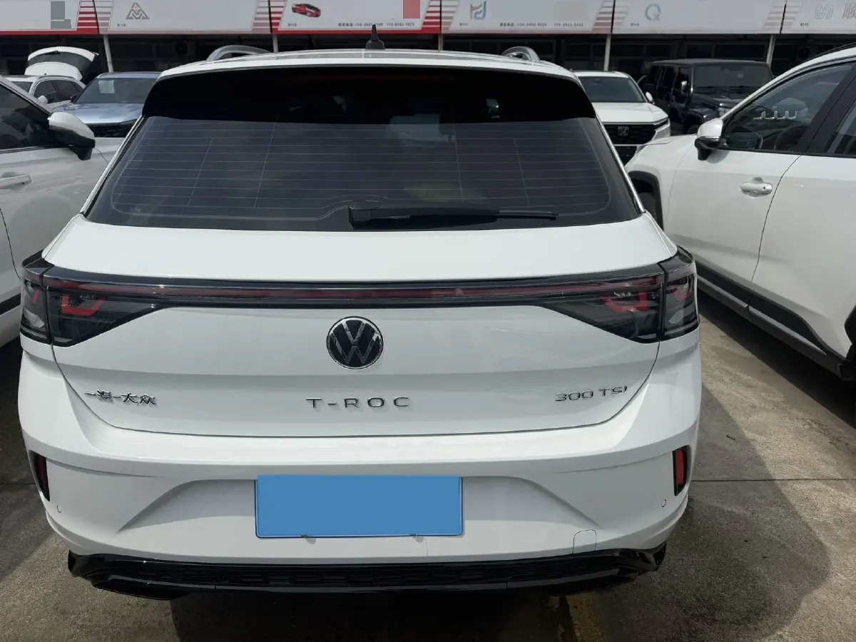 2025 Volkswagen T-Roc 1.5T 160HP L4 7DCT,autocango,china used car exporter,china ev exporter,chinese used car exporter,chinese used ev exporter