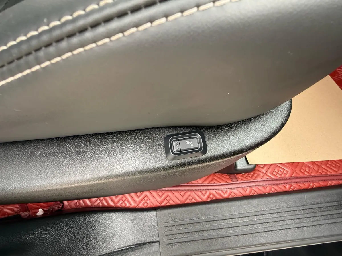 2021 GAC Trumpchi M6 1.5T 169HP L4 7DCT,autocango,china used car exporter,china ev exporter,chinese used car exporter,chinese used ev exporter