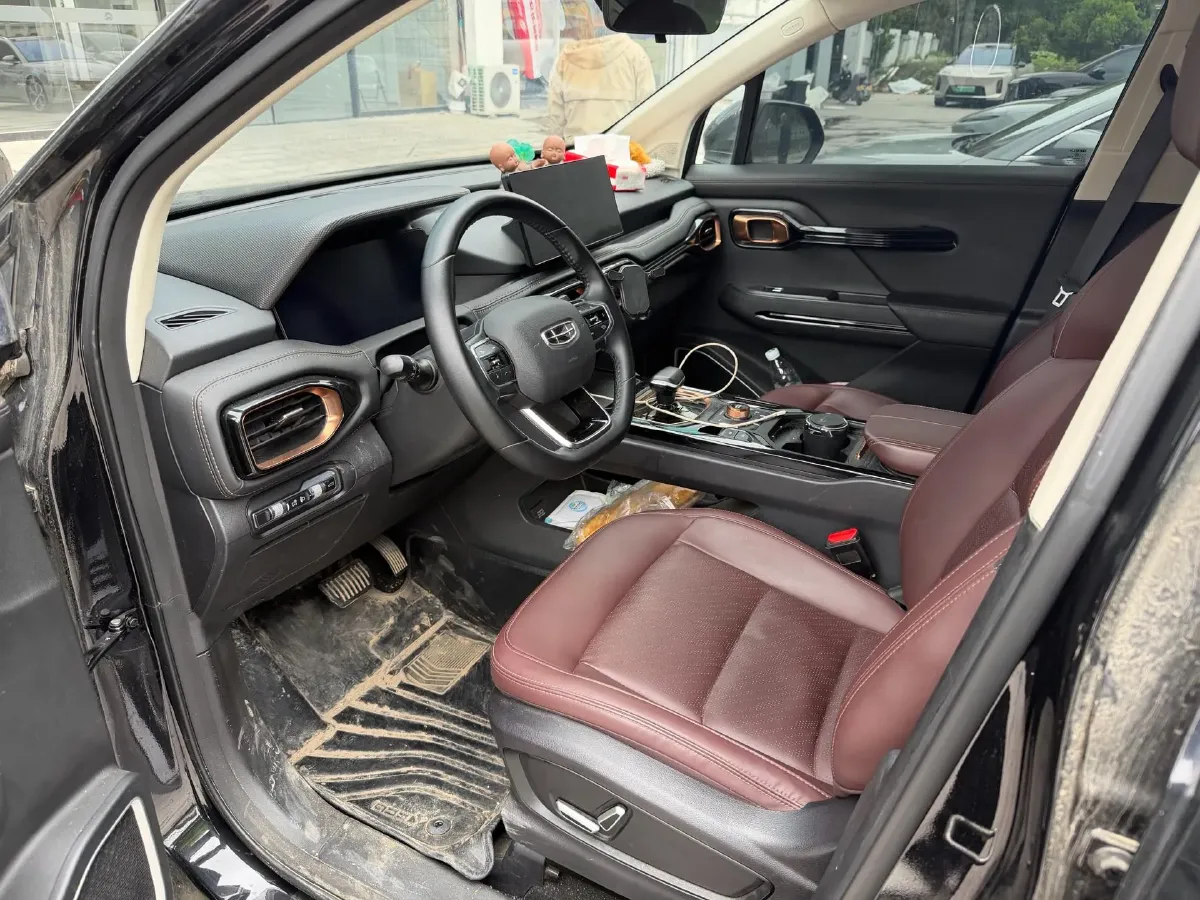 2022 Geely Okavango 1.8T 184HP L4 7DCT,autocango,china used car exporter,china ev exporter,chinese used car exporter,chinese used ev exporter