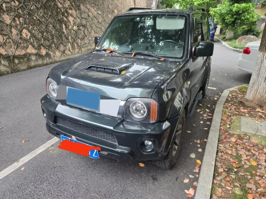 2015 Suzuki Jimny 1.3L 85HP L4 4AT,autocango,china used car exporter,china ev exporter,chinese used car exporter,chinese used ev exporter