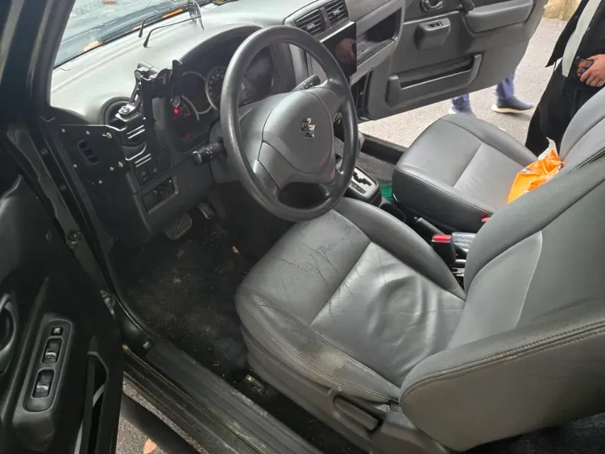 2015 Suzuki Jimny 1.3L 85HP L4 4AT,autocango,china used car exporter,china ev exporter,chinese used car exporter,chinese used ev exporter