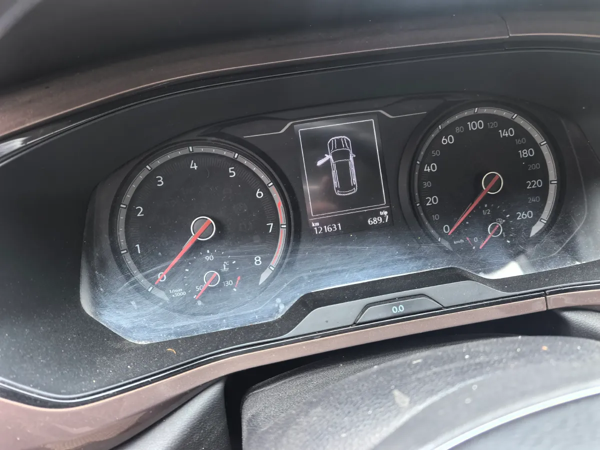 2020 Volkswagen Tharu 2.0T 186HP L4 7DCT,autocango,china used car exporter,china ev exporter,chinese used car exporter,chinese used ev exporter