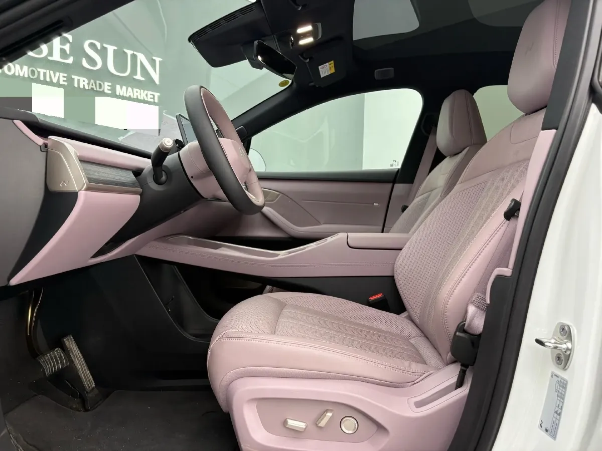 2024 ONVO L60 BEV 60KWH,autocango,china used car exporter,china ev exporter,chinese used car exporter,chinese used ev exporter