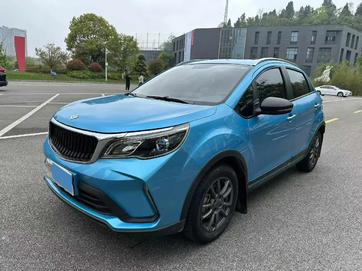 2022 Livan X3 PRO 1.5L 113HP L4 CVT,autocango,china used car exporter,china ev exporter,chinese used car exporter,chinese used ev exporter