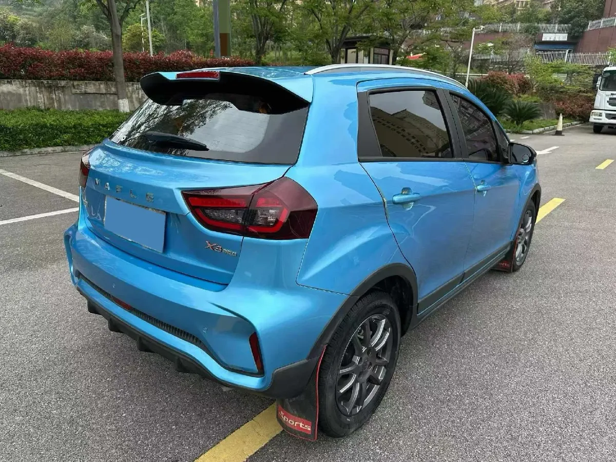 2022 Livan X3 PRO 1.5L 113HP L4 CVT,autocango,china used car exporter,china ev exporter,chinese used car exporter,chinese used ev exporter