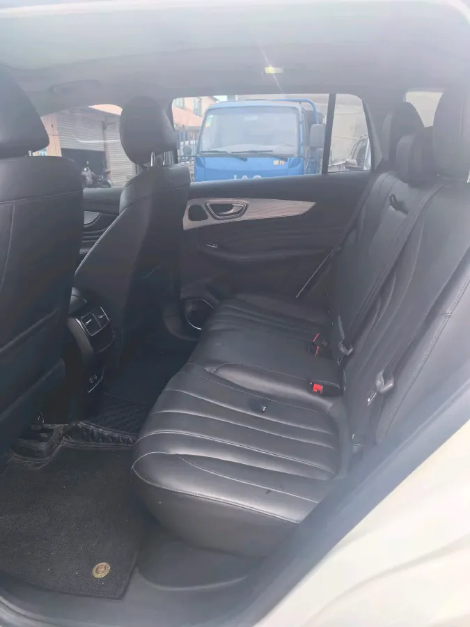 2021 Roewe RX5 MAX 1.5T 173HP L4 6AT,autocango,china used car exporter,china ev exporter,chinese used car exporter,chinese used ev exporter