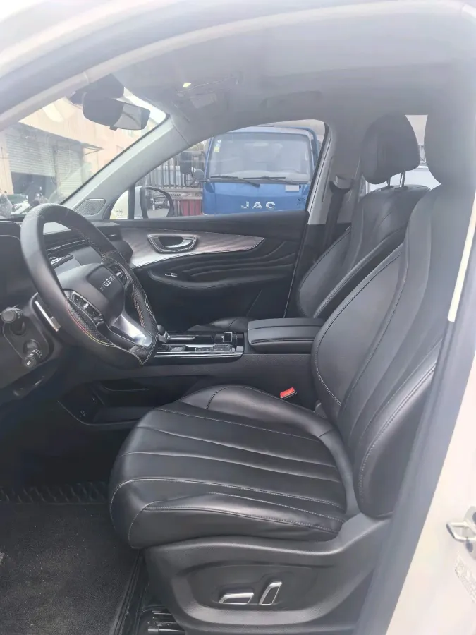 2021 Roewe RX5 MAX 1.5T 173HP L4 6AT,autocango,china used car exporter,china ev exporter,chinese used car exporter,chinese used ev exporter