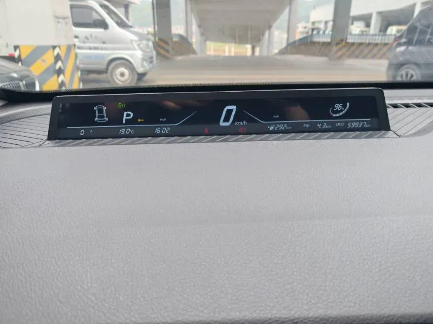 2022 Leapmotor T03 BEV 41KWH,autocango,china used car exporter,china ev exporter,chinese used car exporter,chinese used ev exporter