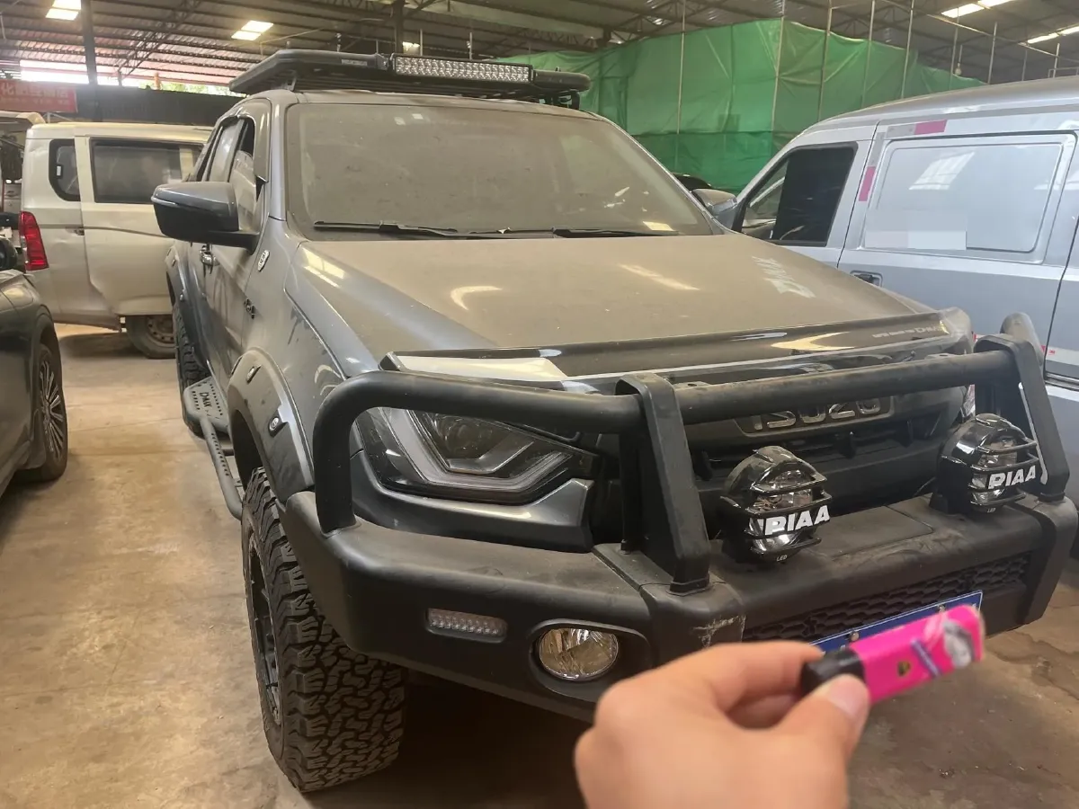 2021 Isuzu D-MAX 1.9T 163HP L4 6MT,autocango,china used car exporter,china ev exporter,chinese used car exporter,chinese used ev exporter