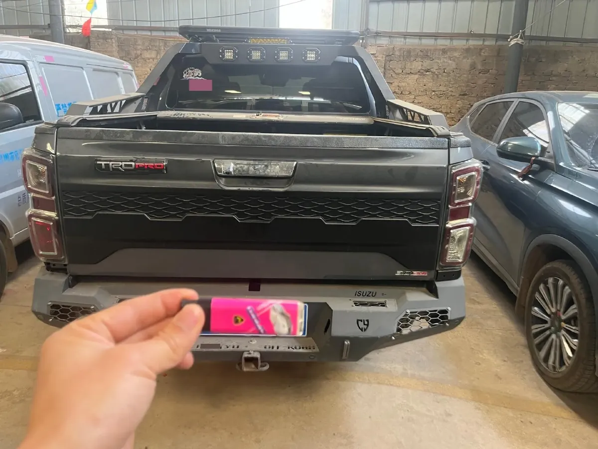 2021 Isuzu D-MAX 1.9T 163HP L4 6MT,autocango,china used car exporter,china ev exporter,chinese used car exporter,chinese used ev exporter