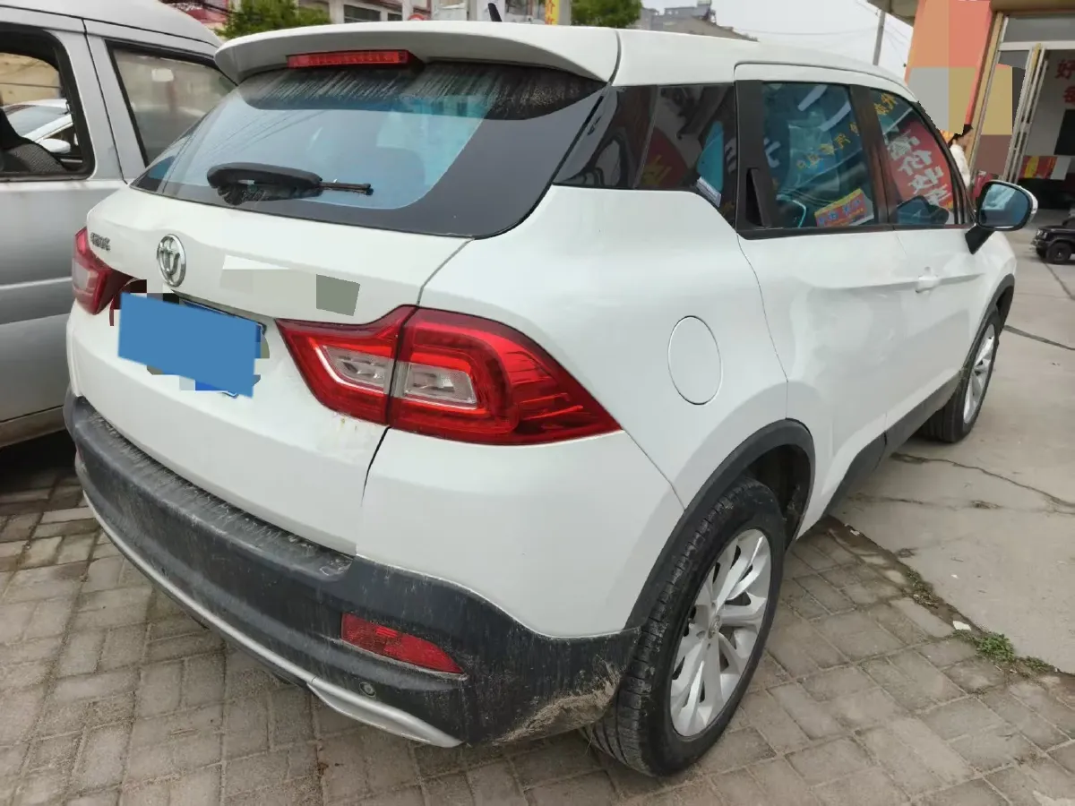 2017 Brilliance Auto V3 1.5L 112HP L4 5MT,autocango,china used car exporter,china ev exporter,chinese used car exporter,chinese used ev exporter