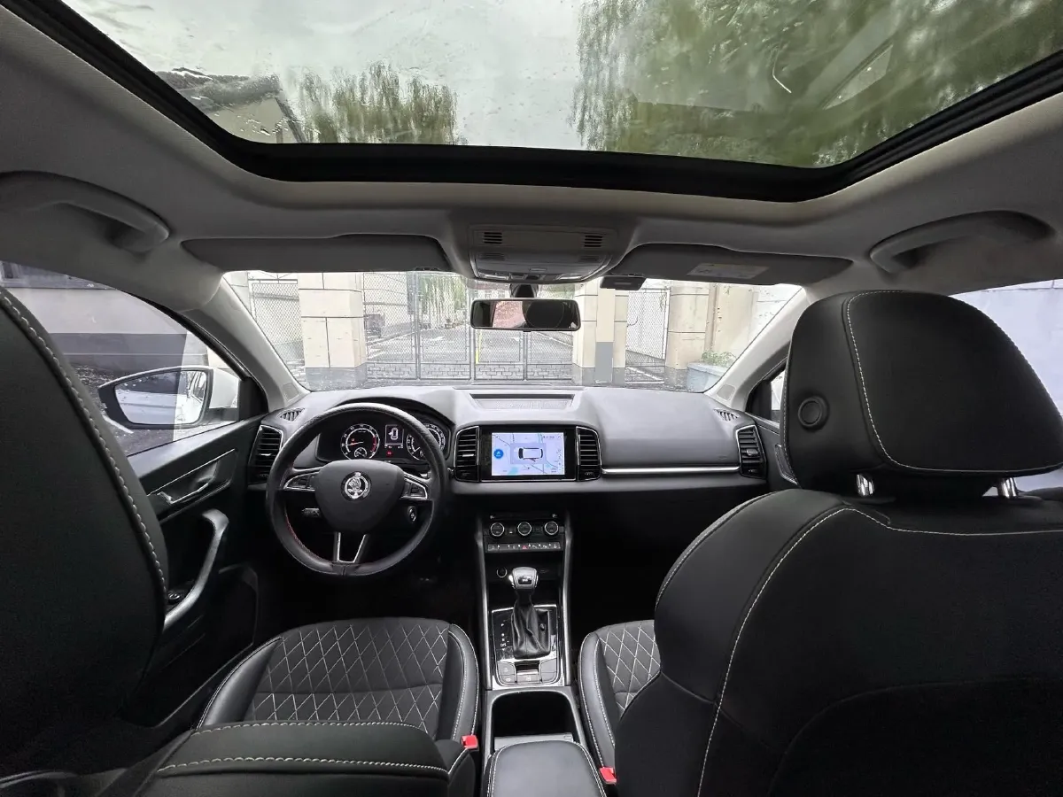 2019 Skoda Karoq 1.4T 150HP L4 7DCT,autocango,china used car exporter,china ev exporter,chinese used car exporter,chinese used ev exporter