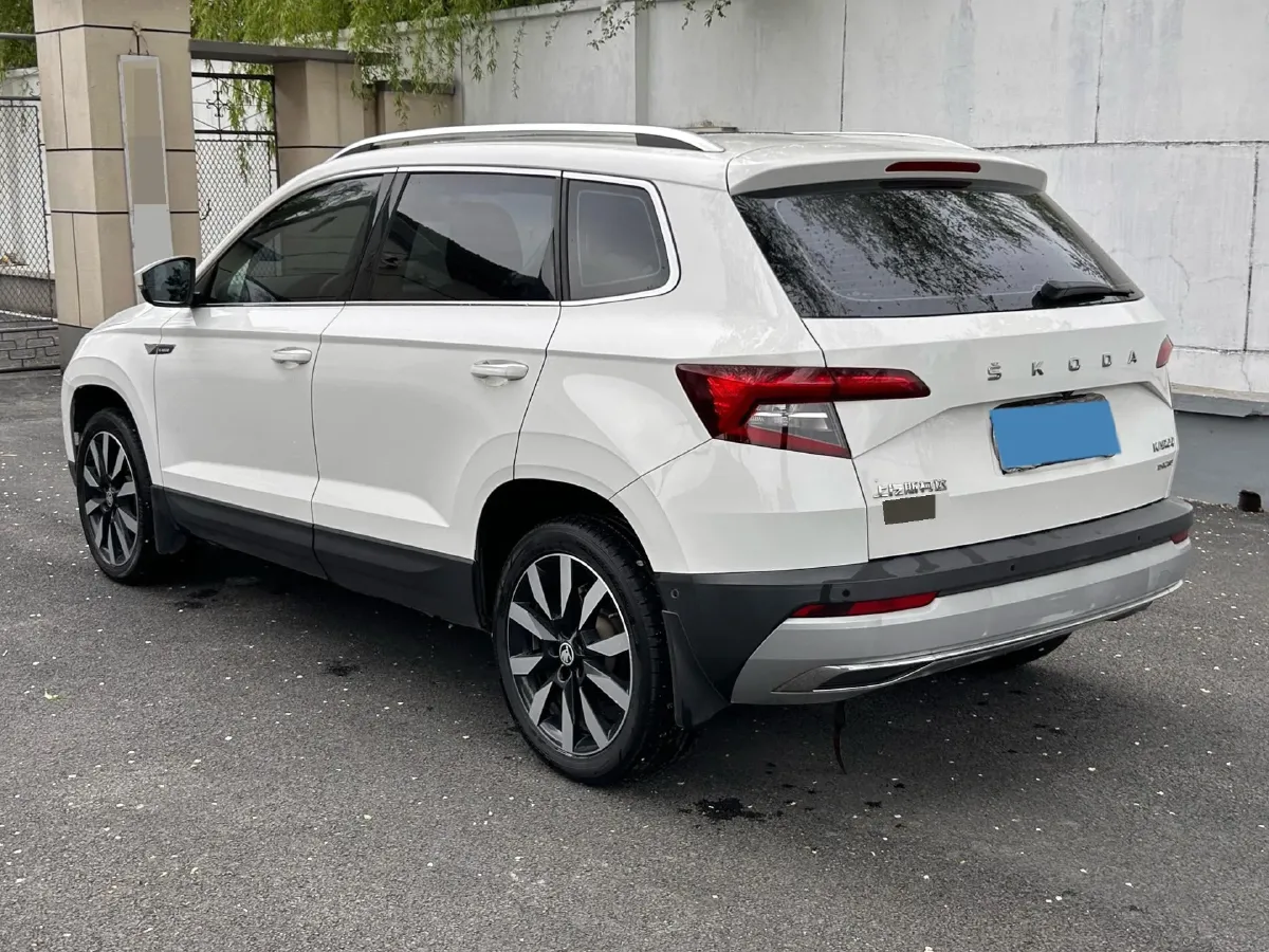 2019 Skoda Karoq 1.4T 150HP L4 7DCT,autocango,china used car exporter,china ev exporter,chinese used car exporter,chinese used ev exporter