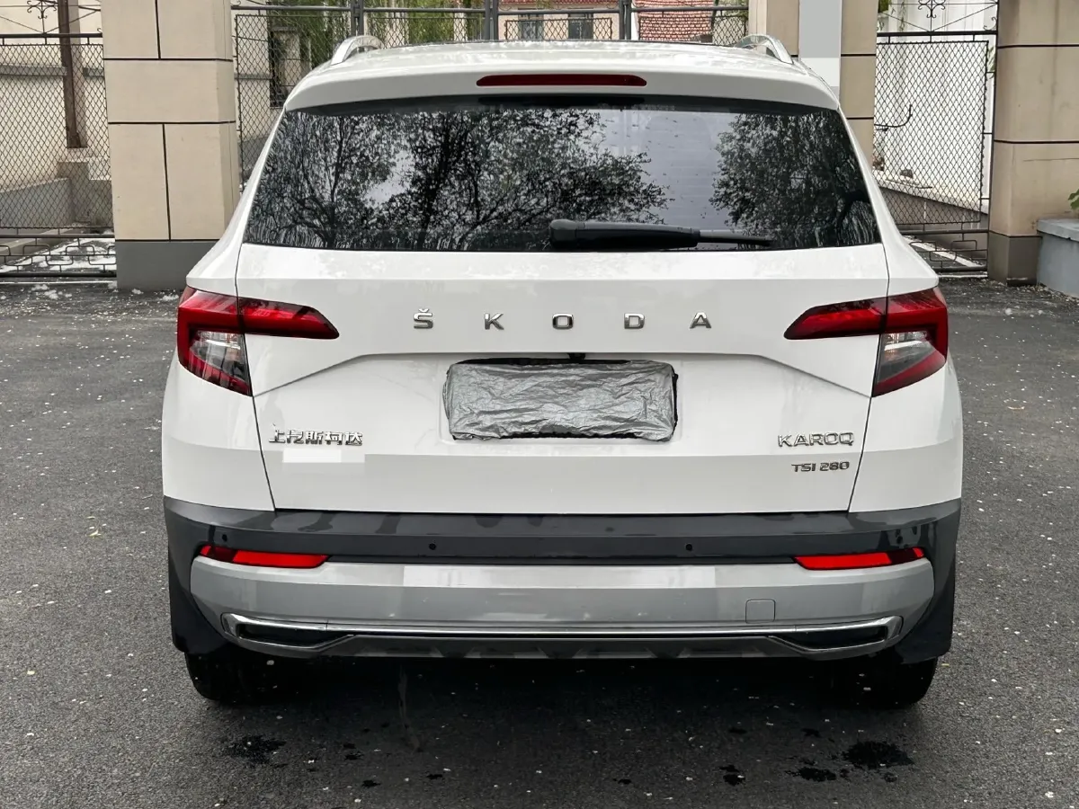 2019 Skoda Karoq 1.4T 150HP L4 7DCT,autocango,china used car exporter,china ev exporter,chinese used car exporter,chinese used ev exporter