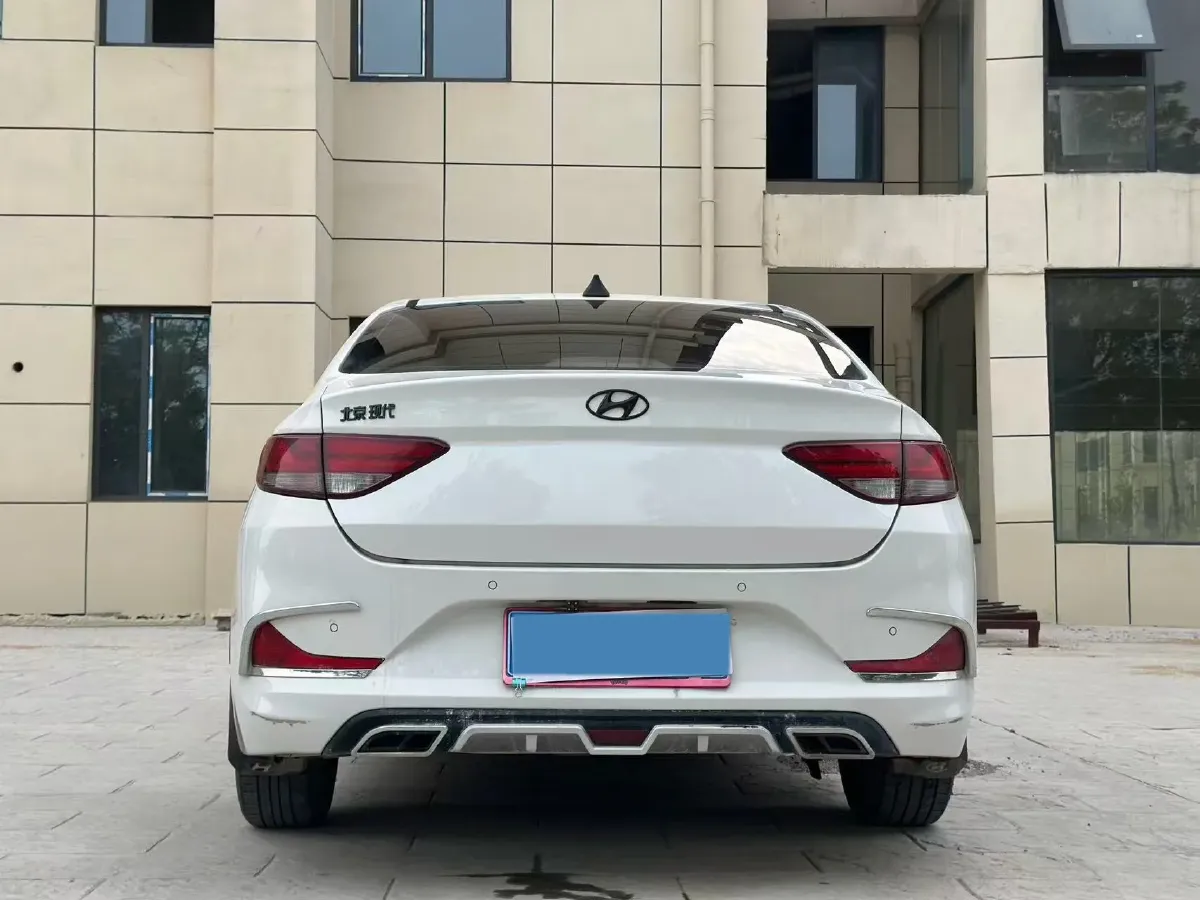 2020 Hyundai Celesta 1.6L 123HP L4 6AT,autocango,china used car exporter,china ev exporter,chinese used car exporter,chinese used ev exporter