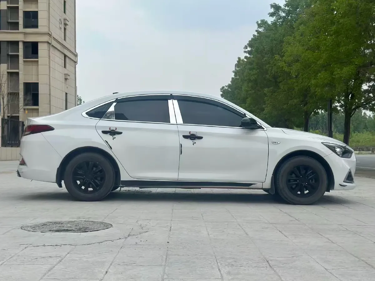 2020 Hyundai Celesta 1.6L 123HP L4 6AT,autocango,china used car exporter,china ev exporter,chinese used car exporter,chinese used ev exporter