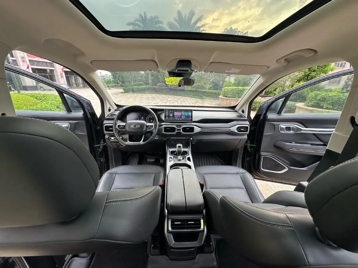 2020 Geely Okavango 1.8T 184HP L4 7DCT,autocango,china used car exporter,china ev exporter,chinese used car exporter,chinese used ev exporter