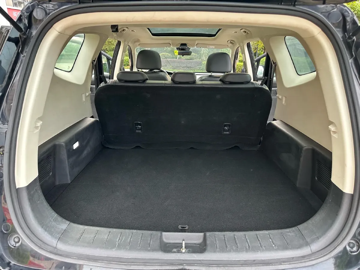 2020 Geely Okavango 1.8T 184HP L4 7DCT,autocango,china used car exporter,china ev exporter,chinese used car exporter,chinese used ev exporter