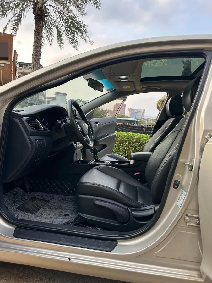 2020 Geely Okavango 1.8T 184HP L4 7DCT,autocango,china used car exporter,china ev exporter,chinese used car exporter,chinese used ev exporter