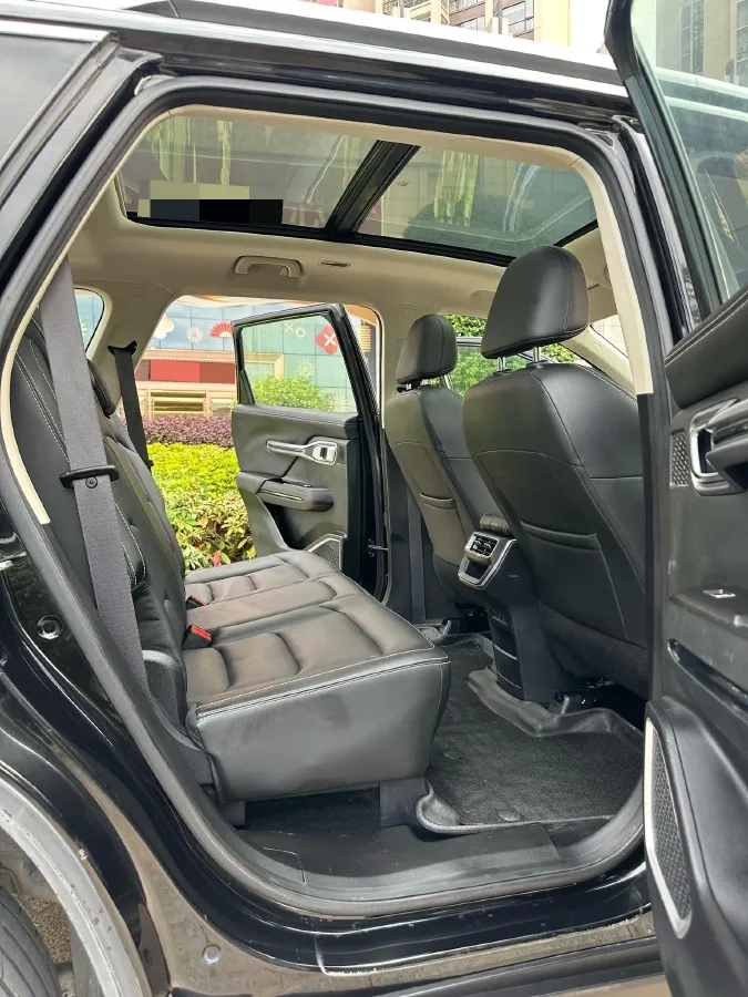 2020 Geely Okavango 1.8T 184HP L4 7DCT,autocango,china used car exporter,china ev exporter,chinese used car exporter,chinese used ev exporter