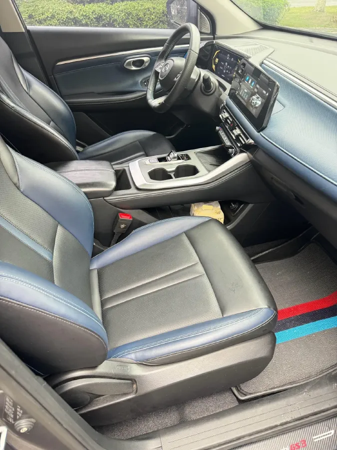 2023 GAC Trumpchi GS3 1.5T 177HP L4 7DCT,autocango,china used car exporter,china ev exporter,chinese used car exporter,chinese used ev exporter