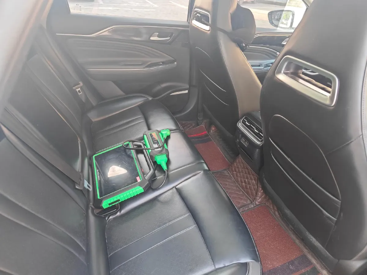 2022 ChangAn Oshan Z6 1.5T 170HP L4 6TCT PHEV 28.4KWH,autocango,china used car exporter,china ev exporter,chinese used car exporter,chinese used ev exporter