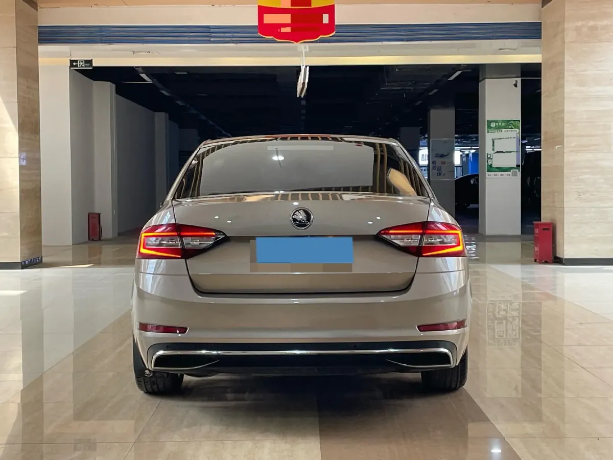 2018 Skoda Octavia 1.4T 150HP L4 7DCT,autocango,china used car exporter,china ev exporter,chinese used car exporter,chinese used ev exporter