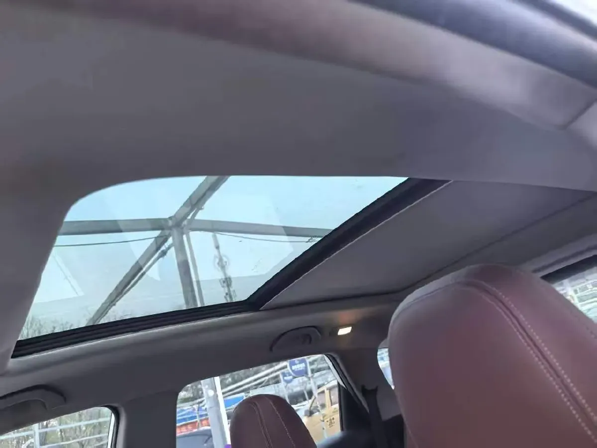 2018 Brilliance Auto V6 1.5T 150HP L4 7DCT,autocango,china used car exporter,china ev exporter,chinese used car exporter,chinese used ev exporter