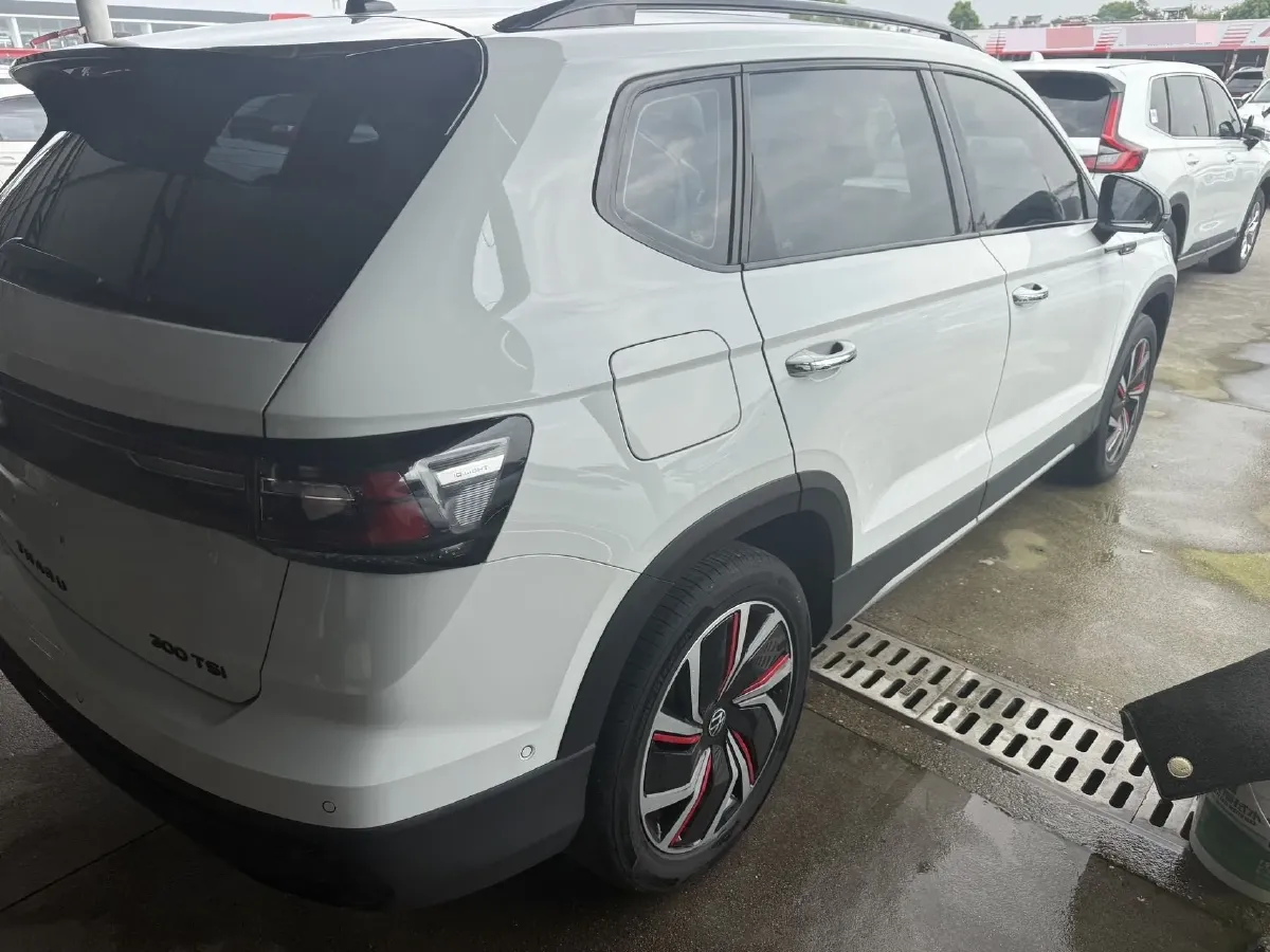 2024 Volkswagen Tharu 1.5T 160HP L4 7DCT,autocango,china used car exporter,china ev exporter,chinese used car exporter,chinese used ev exporter