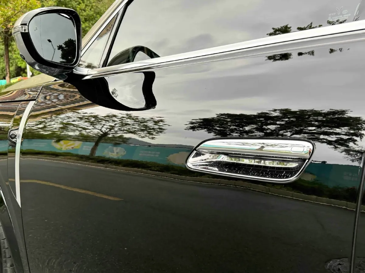 2026 Voyah 9L 1.5T 150HP L4 PHEV,autocango,china used car exporter,china ev exporter,chinese used car exporter,chinese used ev exporter