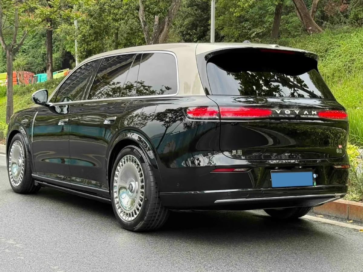 2026 Voyah 9L 1.5T 150HP L4 PHEV,autocango,china used car exporter,china ev exporter,chinese used car exporter,chinese used ev exporter