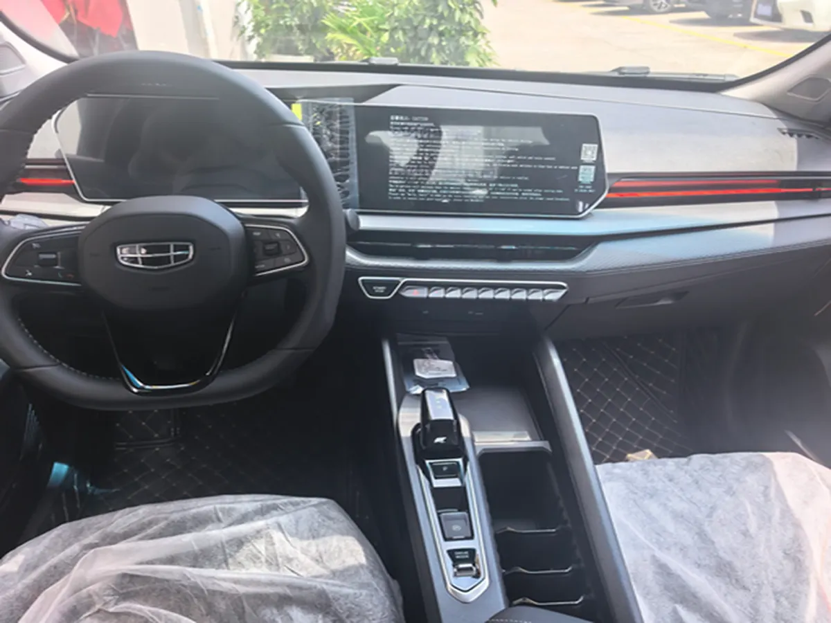 2024 Geely Binray 1.5T 181HP L4 7DCT,autocango,china used car exporter,china ev exporter,chinese used car exporter,chinese used ev exporter