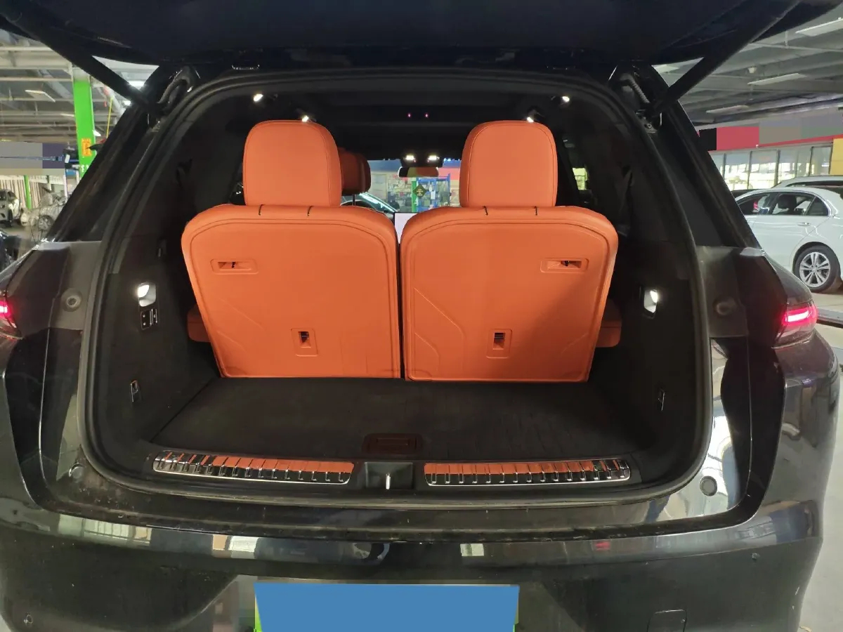 2024 Volvo S60 2.0T 197HP L4 7DCT,autocango,china used car exporter,china ev exporter,chinese used car exporter,chinese used ev exporter