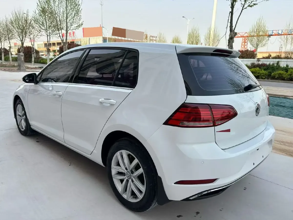 2018 Volkswagen Golf 1.6L 110HP L4 6AT,autocango,china used car exporter,china ev exporter,chinese used car exporter,chinese used ev exporter