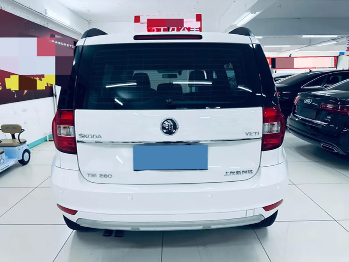 2016 Skoda Yeti 1.4T 150HP L4 7DCT,autocango,china used car exporter,china ev exporter,chinese used car exporter,chinese used ev exporter