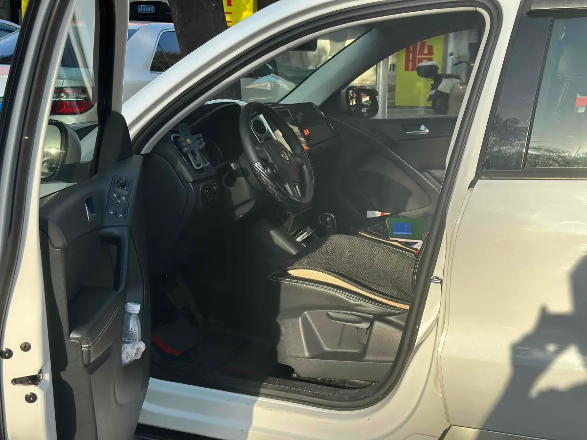 2016 Volkswagen Touran 1.4T 150HP L4 7DCT,autocango,china used car exporter,china ev exporter,chinese used car exporter,chinese used ev exporter