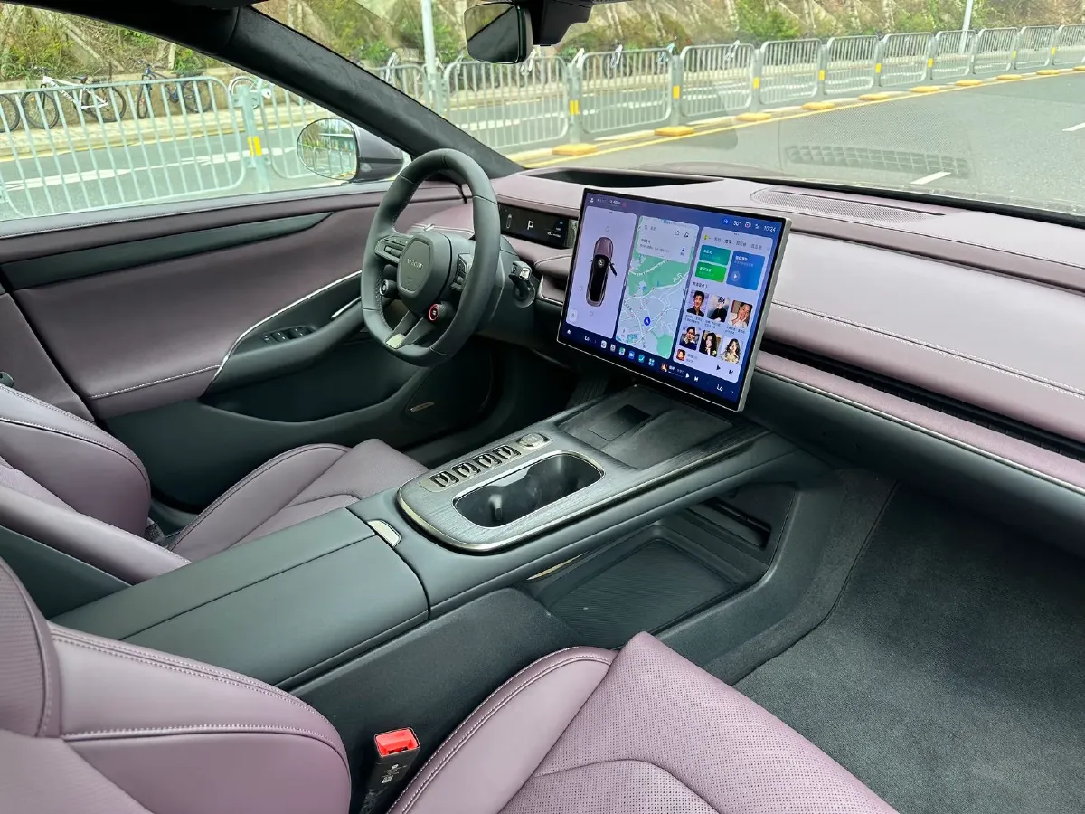 2024 MI SU7 BEV 101KWH,autocango,china used car exporter,china ev exporter,chinese used car exporter,chinese used ev exporter