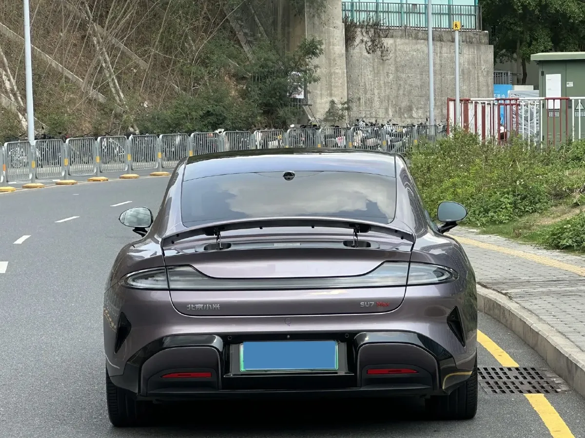 2024 MI SU7 BEV 101KWH,autocango,china used car exporter,china ev exporter,chinese used car exporter,chinese used ev exporter