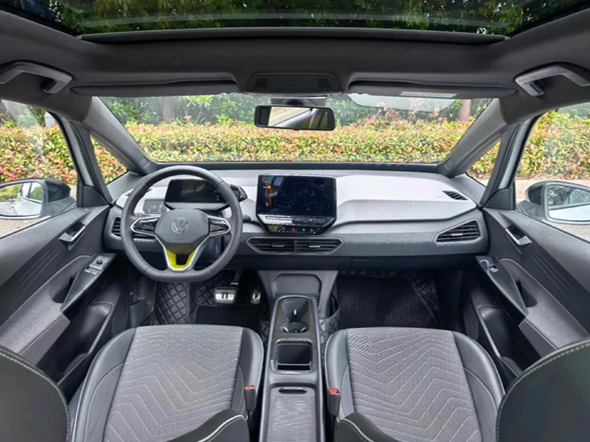 2023 Volkswagen ID.3 BEV 52.8KWH,autocango,china used car exporter,china ev exporter,chinese used car exporter,chinese used ev exporter