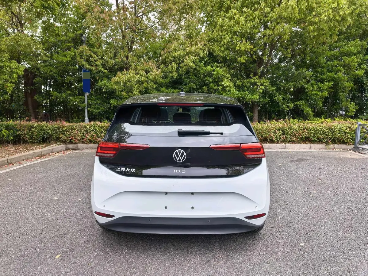 2023 Volkswagen ID.3 BEV 52.8KWH,autocango,china used car exporter,china ev exporter,chinese used car exporter,chinese used ev exporter
