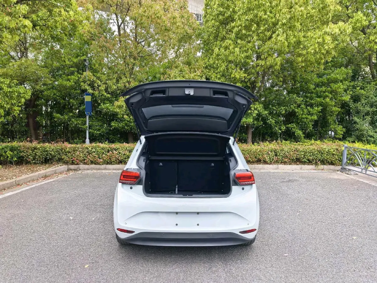 2023 Volkswagen ID.3 BEV 52.8KWH,autocango,china used car exporter,china ev exporter,chinese used car exporter,chinese used ev exporter