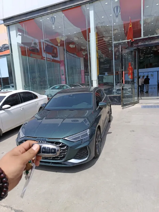 2025 Audi A3 1.5T 160HP L4 7DCT,autocango,china used car exporter,china ev exporter,chinese used car exporter,chinese used ev exporter