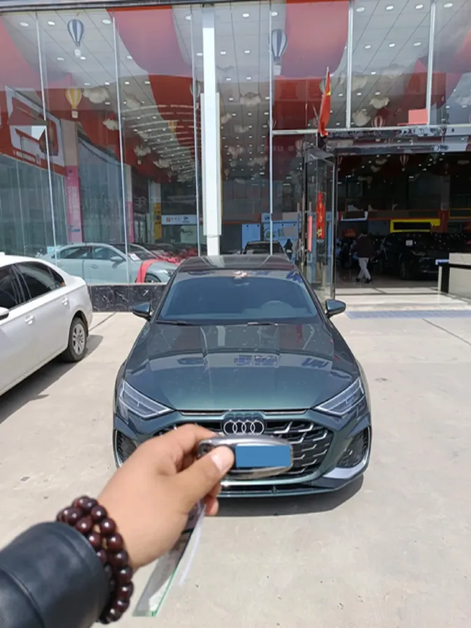 2025 Audi A3 1.5T 160HP L4 7DCT,autocango,china used car exporter,china ev exporter,chinese used car exporter,chinese used ev exporter